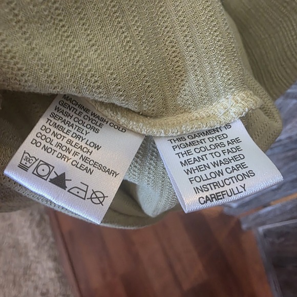 Tommy Bahama‎ Shirt Men's Size XXL Light Green Short Sleeve Polo Silk Cotton - Picture 7 of 7